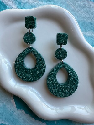 Handcrafted Resin Paradise Glitter Statement Earrings - image2